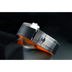 Bracelet en caoutchouc M205 – Rubber B – Noir et orange