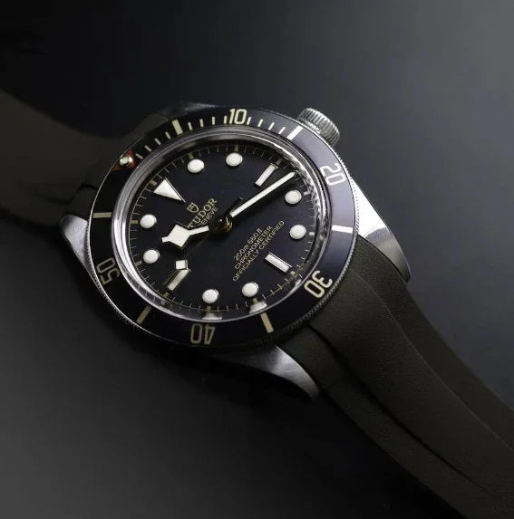 Bracelet RubberB T801 Brown with buckle - détail