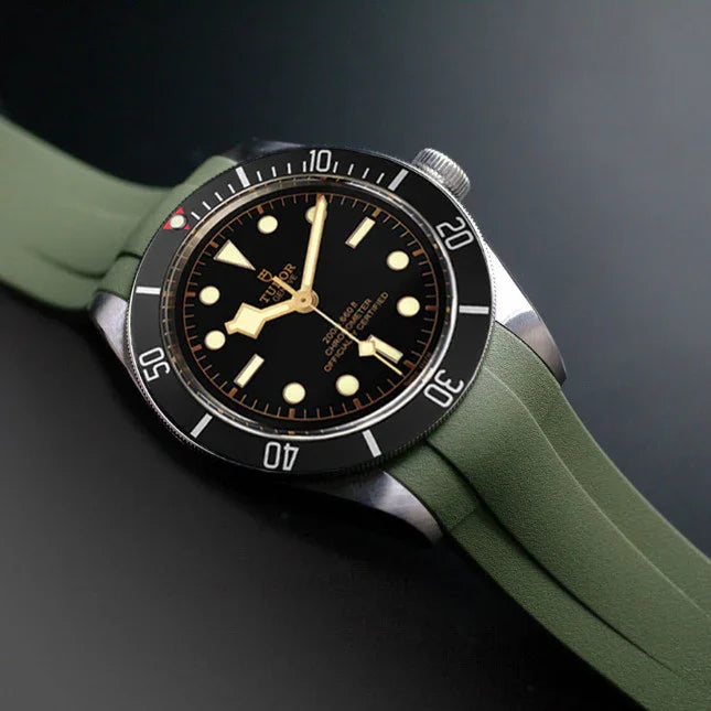 RubberB bracelet T800 pour Tudor Vert militaire / Vert militaire satiné - détail