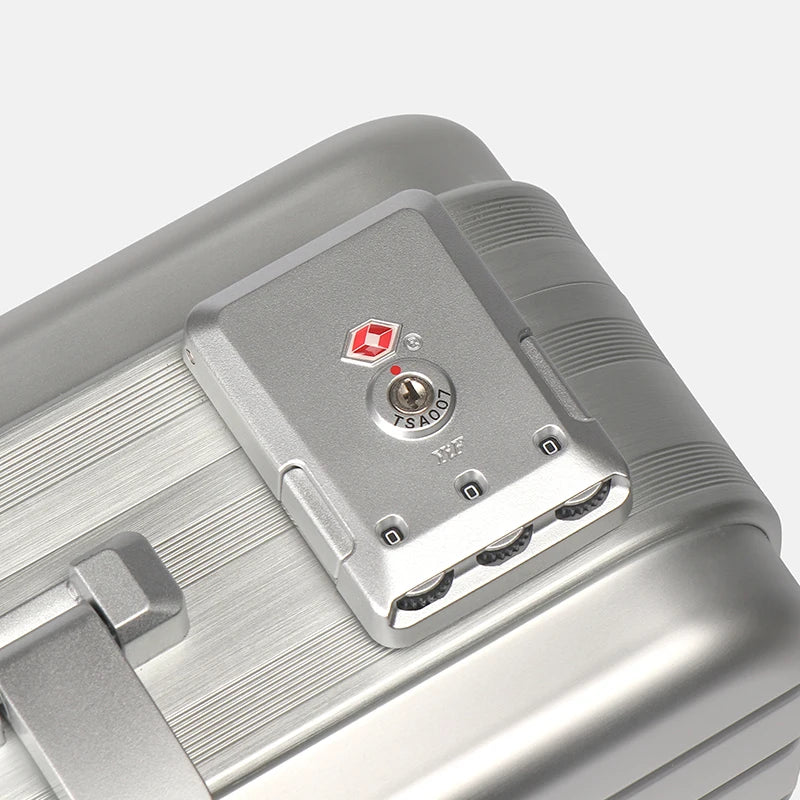 Valise en aluminium KronoKeeper 48 montres - serrure à combinaison TSA