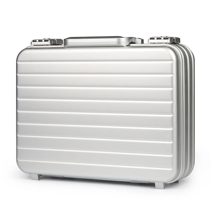 Valise en aluminium KronoKeeper 48 montres - coque aluminium nervuré