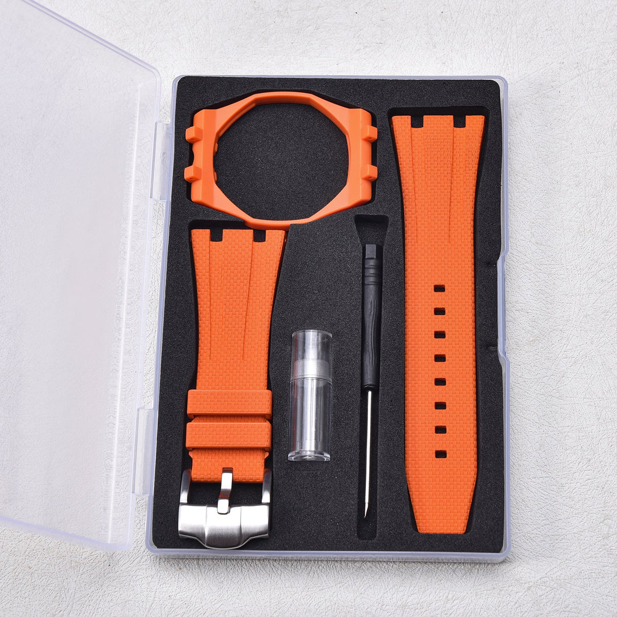 Bracelet caoutchouc et coque pour AP x Swatch Orange KronoKeeper – coffret ouvert